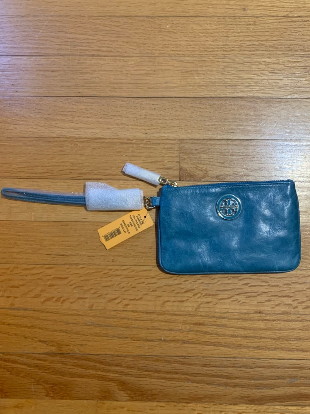 Tory Burch Zipper Leather Wristlet Wallet Turquoise 405 Women’s NWT